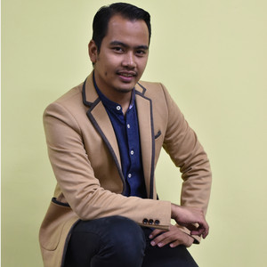 Download Lagu Lokman Naufal - Haruman Terindah MP3