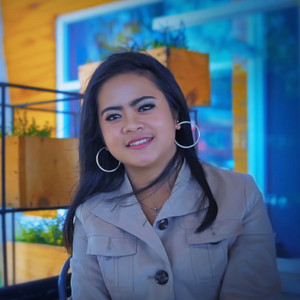 Download Lagu Anis Ghea - Abang Ganteng MP3