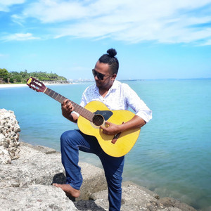 Download Lagu Yanus Amkeun, Melky Manek - Selamat Natal Ok Oke Lagu Natal Daerah Timor MP3