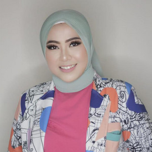Download Lagu Diana Sastra - Gandrung MP3 Download Lagu Diana Sastra - Gandrung MP3