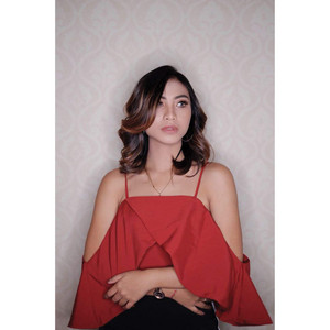 Download Lagu Tika Pagraky - Permata Hati 2 MP3 Download Lagu Tika Pagraky - Permata Hati 2 MP3