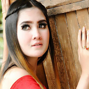 Download Lagu Nella Kharisma, ILUX - Kangen MP3