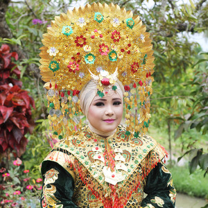 Download Lagu Ayu Dewi - Cancang Kambiang MP3 Download Lagu Ayu Dewi - Cancang Kambiang MP3