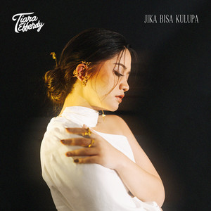 Download Lagu Tiara Effendy - Jika Bisa Kulupa MP3