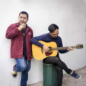 Download Lagu Arman Harjo, Yafi Aria - Denganmu Atau Tanpamu MP3