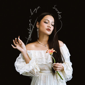Download Lagu Aruma - berbunga-bunga sendiri MP3