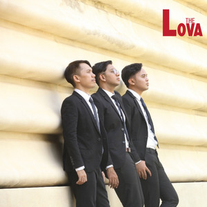 Download Lagu The Lova - Dengan Nama Cinta MP3