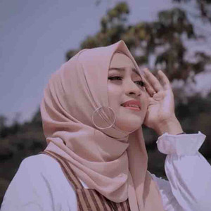 Download Lagu Vany Thursdila - Sebatas Teman MP3 Download Lagu Vany Thursdila - Sebatas Teman MP3
