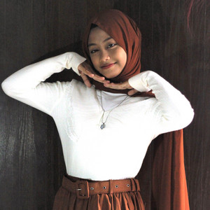 Download Lagu Cut Rani Auliza - Bukan Yang Pertama MP3 Download Lagu Cut Rani Auliza - Bukan Yang Pertama MP3