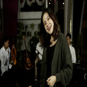 Download Lagu Sasya Arkhisna - Lungset MP3 Download Lagu Sasya Arkhisna - Lungset MP3