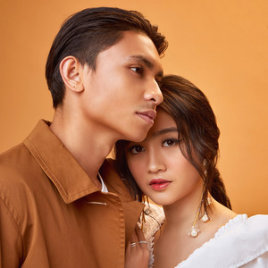 Download Lagu Rheno Poetiray, Febby Rastanty, Febby - Saat ku Membutuhkanmu MP3 Download Lagu Rheno Poetiray, Febby Rastanty, Febby - Saat ku Membutuhkanmu MP3