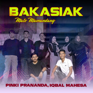 Download Lagu Pinki Prananda, Iqbal Mahesa - Bakasiak Mato Mamandang MP3 Download Lagu Pinki Prananda, Iqbal Mahesa - Bakasiak Mato Mamandang MP3