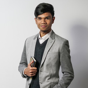Download Lagu Muzammil Hasballah - Al Mulk MP3 Download Lagu Muzammil Hasballah - Al Mulk MP3