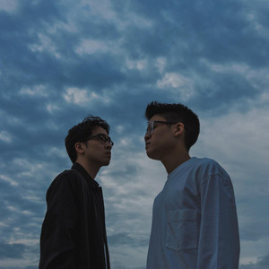 Download Lagu Gentle Bones, Charlie Lim - Two Sides MP3 Download Lagu Gentle Bones, Charlie Lim - Two Sides MP3