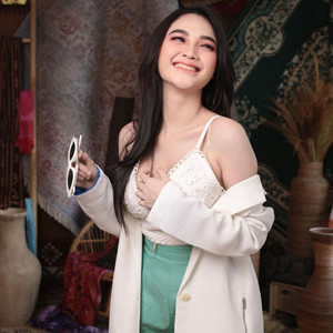 Download Lagu Arlida Putri - Nemu MP3 Download Lagu Arlida Putri - Nemu MP3