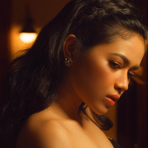 Download Lagu Delladevina - Takkan Usai MP3 Download Lagu Delladevina - Takkan Usai MP3