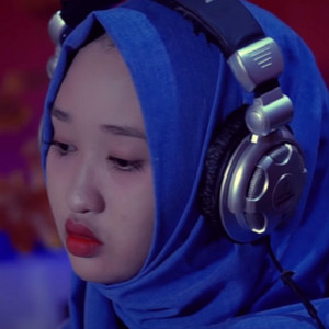 Download Lagu Putri Angel - Cukup Semene Baen MP3 Download Lagu Putri Angel - Cukup Semene Baen MP3