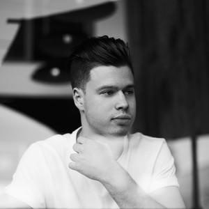 Download Lagu Blake Rose - Best of Me MP3 Download Lagu Blake Rose - Best of Me MP3