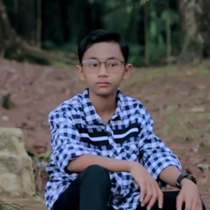 Download Lagu Gustrian Geno - Hanya Bisa Merelakan MP3 Download Lagu Gustrian Geno - Hanya Bisa Merelakan MP3