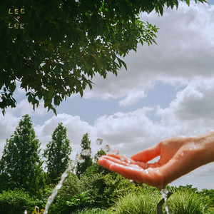 Download Lagu LEEXLEE - Walk with you 같이 걸을래 MP3
