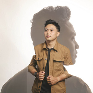 Download Lagu Daniakil - Kamu, Wanita Terindahku MP3