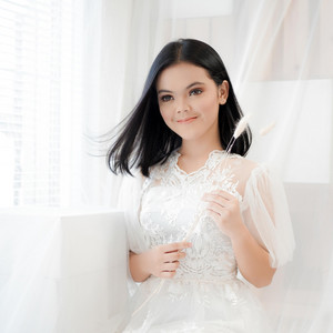 Download Lagu Kirana Anandita - Merindukanmu Lagi MP3 Download Lagu Kirana Anandita - Merindukanmu Lagi MP3