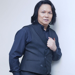 Download Lagu Ronnie Hussein - Pesimismu MP3