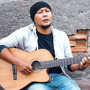 Download Lagu Eko Sukarno - Istri Saleha - Versi Akustik MP3 Download Lagu Eko Sukarno - Istri Saleha - Versi Akustik MP3