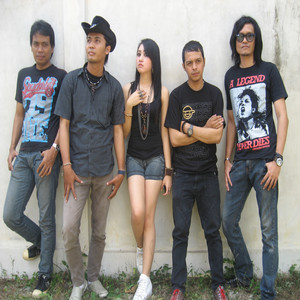 Download Lagu Akusara Band - Pantang Menyerah MP3