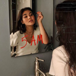 Download Lagu Audrey Mika - Pan!c MP3 Download Lagu Audrey Mika - Pan!c MP3