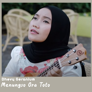 Download Lagu Dhevy Geranium - Menungso Ora Toto MP3 Download Lagu Dhevy Geranium - Menungso Ora Toto MP3