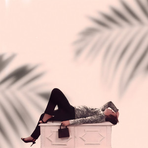 Download Lagu Vivi Finley - Over & Over MP3