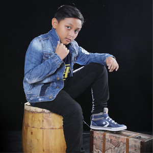 Download Lagu Aldris Mursyid - Terima Kasih MP3 Download Lagu Aldris Mursyid - Terima Kasih MP3