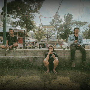 Download Lagu Iksan Skuter, Jason Ranti, Bagus Dwi Danto - Siapa Yang Tak Pernah MP3