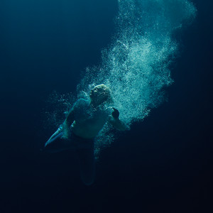 Download Lagu Låpsley - Womxn MP3 Download Lagu Låpsley - Womxn MP3