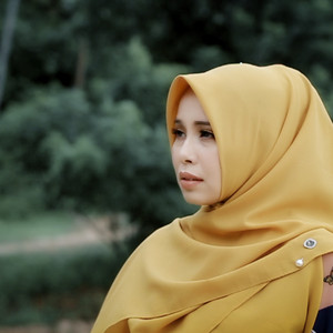 Download Lagu Vanny Vabiola - Benci Tapi Rindu MP3 Download Lagu Vanny Vabiola - Benci Tapi Rindu MP3