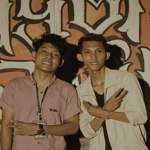 Download Lagu L.O.A.P - Senja MP3 Download Lagu L.O.A.P - Senja MP3