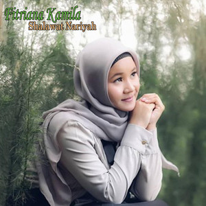 Download Lagu Fitriana Kamila - Innal Habibal Musthofa MP3 Download Lagu Fitriana Kamila - Innal Habibal Musthofa MP3