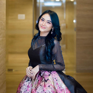 Download Lagu Arlida Putri - Alololo MP3 Download Lagu Arlida Putri - Alololo MP3