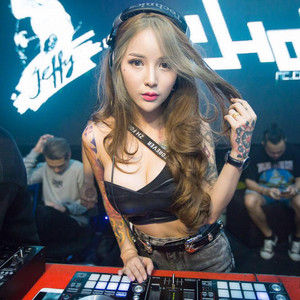 Download Lagu DJ Valen - Aceng Pilek Lagi Tamvan - Dasar Lo Anjay Remix MP3 Download Lagu DJ Valen - Aceng Pilek Lagi Tamvan - Dasar Lo Anjay Remix MP3