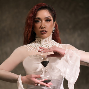 Download Lagu Mirabeth - Jangan Cepat Tua MP3 Download Lagu Mirabeth - Jangan Cepat Tua MP3