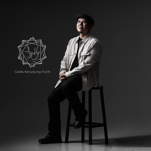 Download Lagu Fadly - Gadis Kerudung Putih MP3 Download Lagu Fadly - Gadis Kerudung Putih MP3