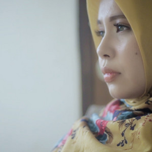 Download Lagu Vanny Vabiola - Tangan Tak Sampai MP3 Download Lagu Vanny Vabiola - Tangan Tak Sampai MP3