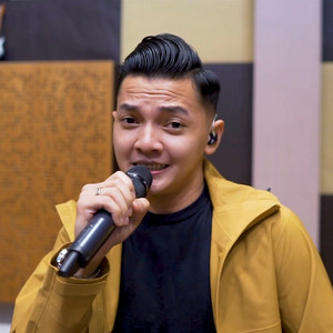 Download Lagu Dory Harsa - Loro Pikir MP3 Download Lagu Dory Harsa - Loro Pikir MP3