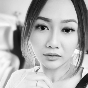 Download Lagu Putri Bulan - Kebogbogin MP3 Download Lagu Putri Bulan - Kebogbogin MP3