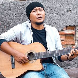 Download Lagu Eko Sukarno - Ya Habibal Qolbi - Versi Akustik MP3 Download Lagu Eko Sukarno - Ya Habibal Qolbi - Versi Akustik MP3