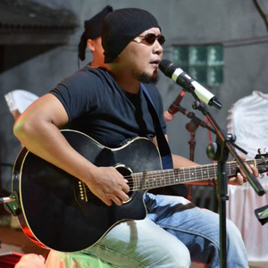 Download Lagu Eko Sukarno - Bunga Desa - Akustik Version MP3 Download Lagu Eko Sukarno - Bunga Desa - Akustik Version MP3