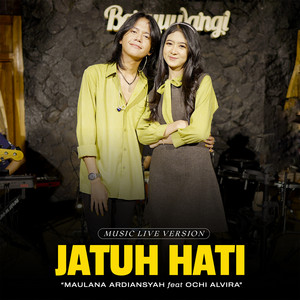 Download Lagu Maulana Ardiansyah, Ochi Alvira - Jatuh Hati - Live Ska Reggae MP3 Download Lagu Maulana Ardiansyah, Ochi Alvira - Jatuh Hati - Live Ska Reggae MP3