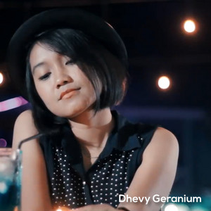 Download Lagu Dhevy Geranium - Bohoso Moto MP3 Download Lagu Dhevy Geranium - Bohoso Moto MP3