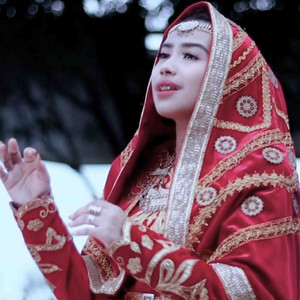 Download Lagu Rahma Santika - Tinggalah Kampuang MP3